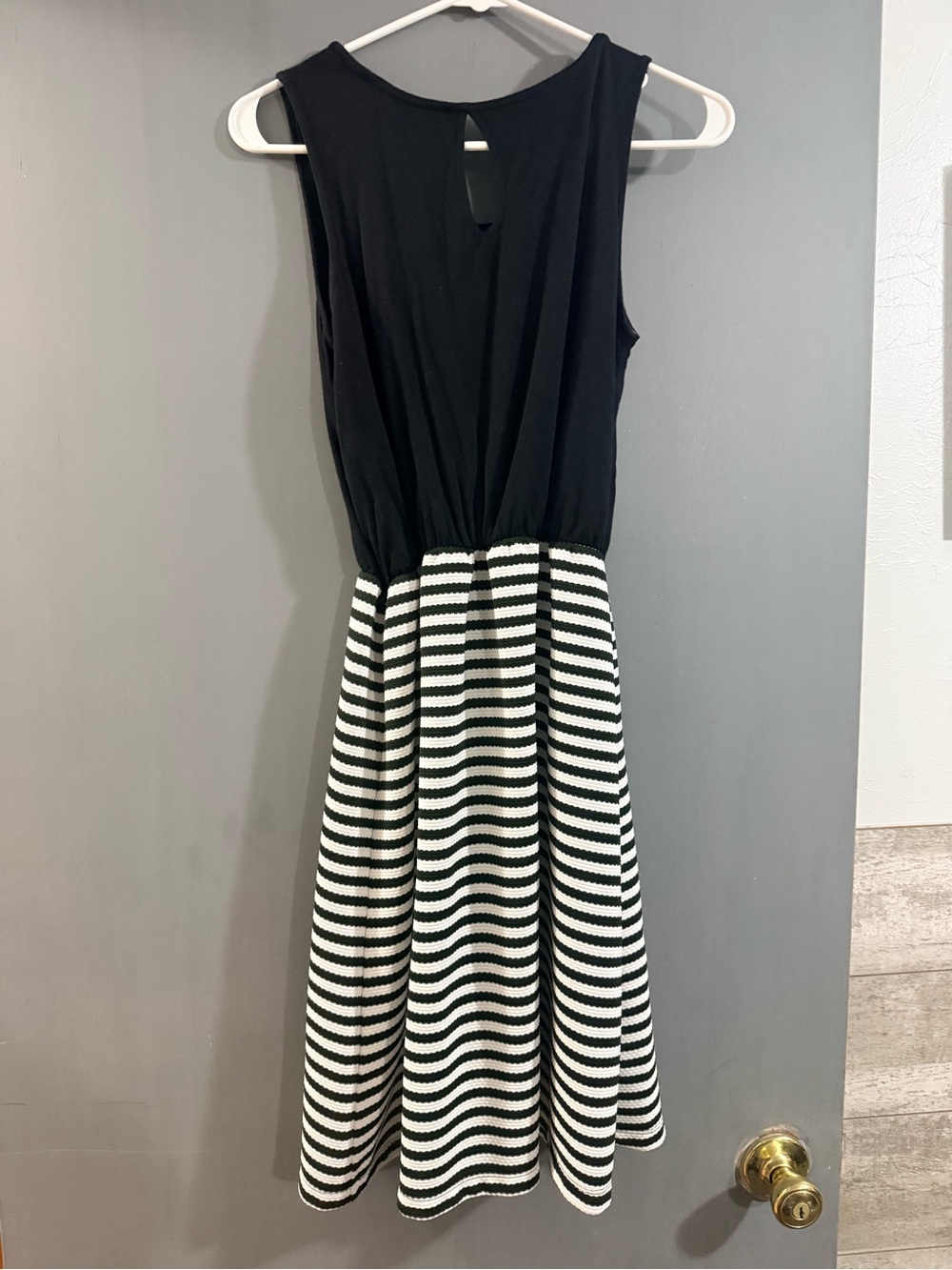 Sleeveless Black & White Striped Knit Midi Dress